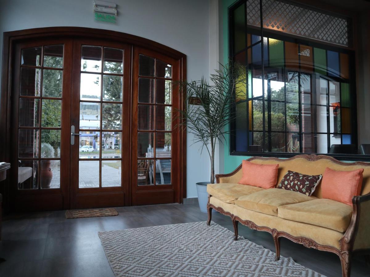 Las Bayas Home Suites Esquel Zewnętrze zdjęcie