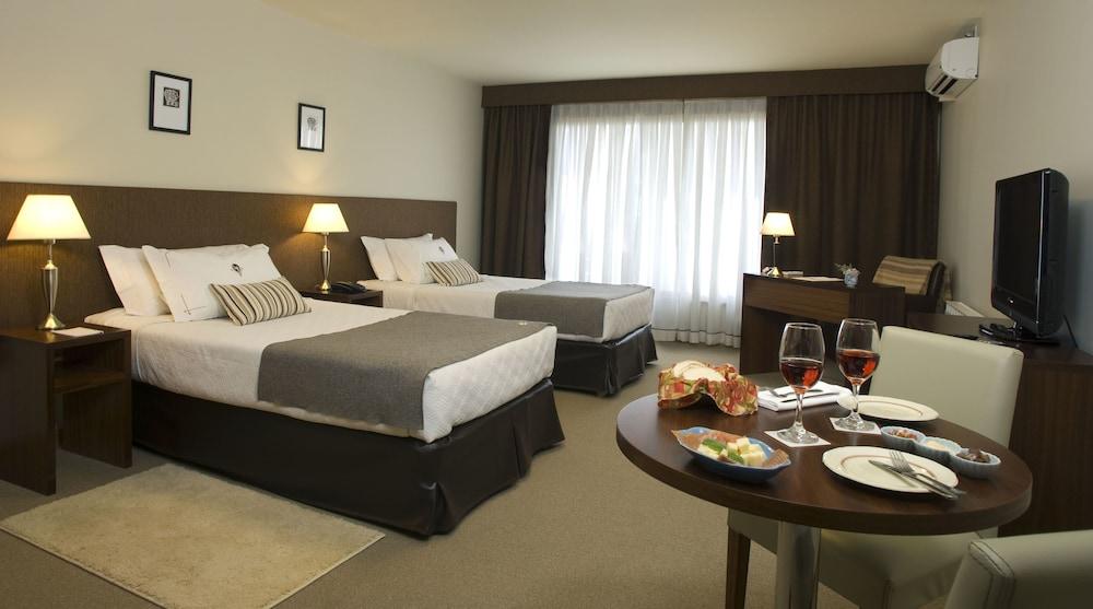 Las Bayas Home Suites Esquel Zewnętrze zdjęcie
