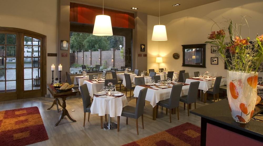 Las Bayas Home Suites Esquel Zewnętrze zdjęcie