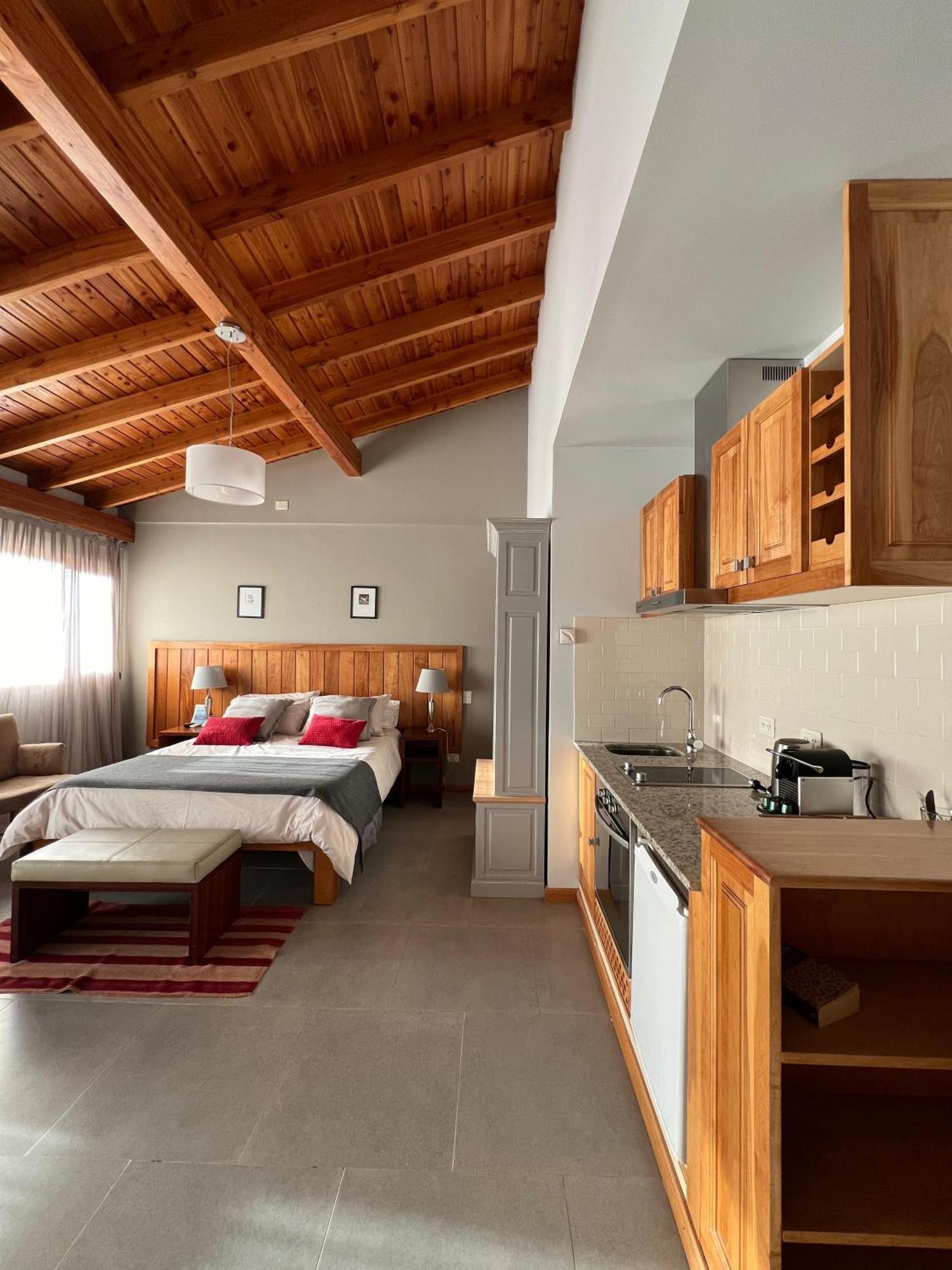 Las Bayas Home Suites Esquel Zewnętrze zdjęcie